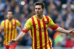 皇马后卫阿拉巴澄清离队传闻，伤病恢复良好备战新赛季